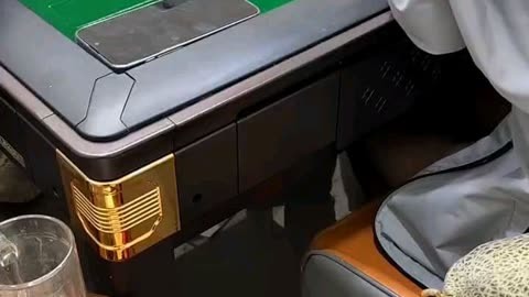 广州红中鬼麻将技巧-广州红中鬼麻将：心跳与胆量的博弈，技巧与心态的较量