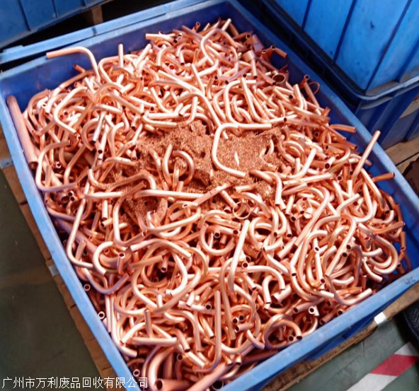 收废铁不知道是别人偷来的-废铁回收商意外卷入盗窃案，贪小便宜吃大亏