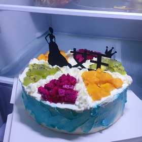 水果裸蛋糕图片-水果裸蛋糕：质朴与纯粹的完美结合，味觉与视觉的双重享受